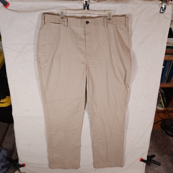 Orvis Chino Pants Mens Label Size 38 Light Beige Khaki Flat Front Golfing - Picture 1 of 15